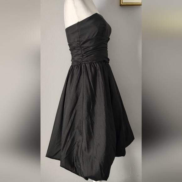 Davids Bridal Strapless Dress 6 Black  Bubble Hem Taffeta Cocktail Prom Holiday - Picture 5 of 8